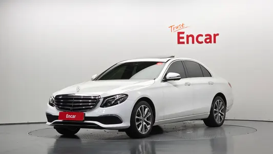 Mercedes-Benz E-Class W213 E300 2018