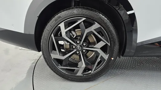 Renault Korea 필랑트 1.5 E-TECH 2WD 2026 5