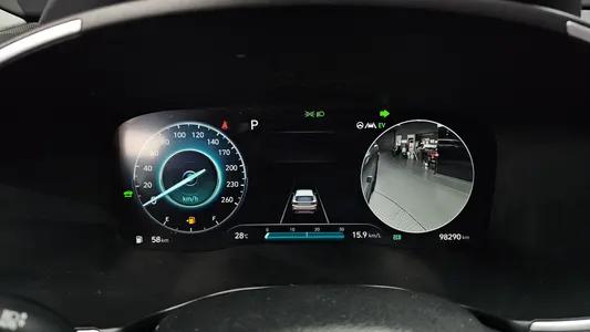 Hyundai 싼타페 HEV 1.6 2WD 2021 8