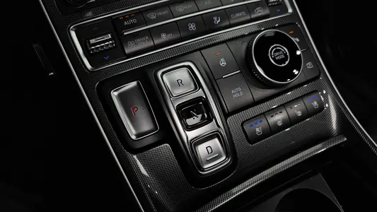 Hyundai 싼타페 HEV 1.6 2WD 2021 9
