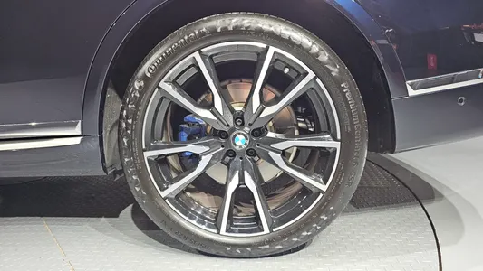 BMW X7 (G07) xDrive 40i M 6 2022 21