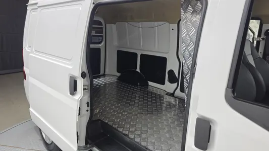 동풍소콘 C35 EV 2 2023 12