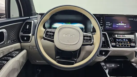 Kia 4 HEV 1.6 4WD 2022 13