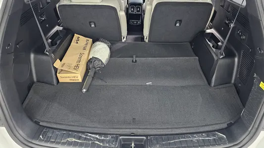 Kia 4 HEV 1.6 4WD 2022 18