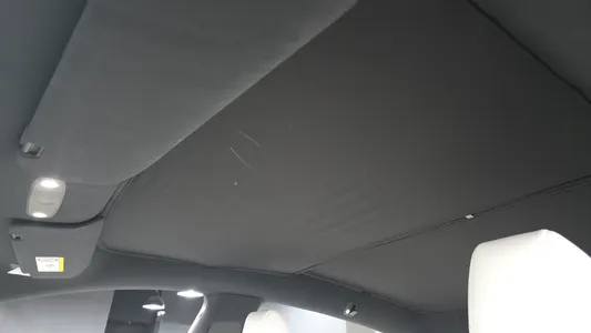 Tesla Y RWD 2026 18
