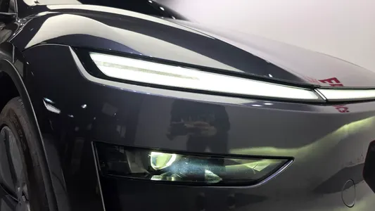 Tesla Y RWD 2026 22