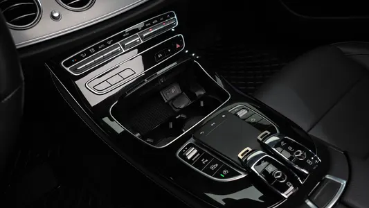 Mercedes-Benz E-Class W213 E250 2021 16