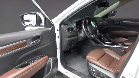 Renault Korea QM6 2.0 LPe RE 2WD 2019 11
