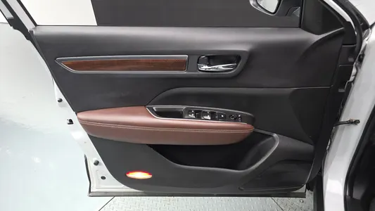 Renault Korea QM6 2.0 LPe RE 2WD 2019 24
