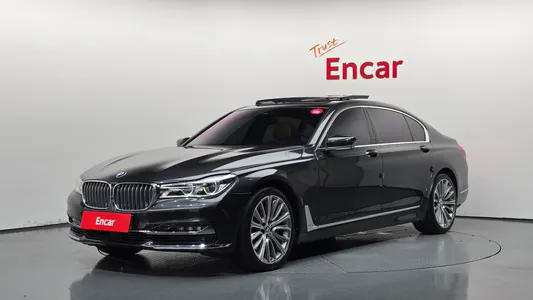 BMW 7 Series (G11) 750Li xDrive 2018