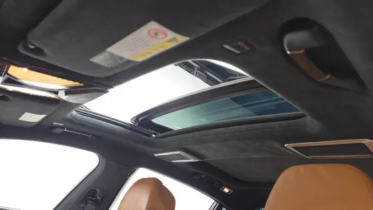 BMW 7 Series (G11) 750Li xDrive 2018 18