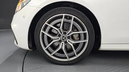 Mercedes-Benz E-Class W213 E220d 4MATIC AMG Line 2021 5