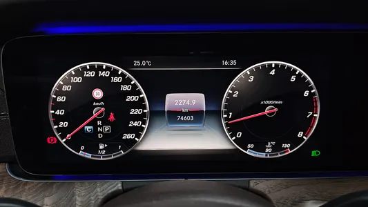 Mercedes-Benz E-Class W213 E300 4MATIC 2017 8