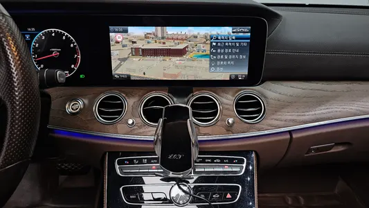 Mercedes-Benz E-Class W213 E300 4MATIC 2017 14