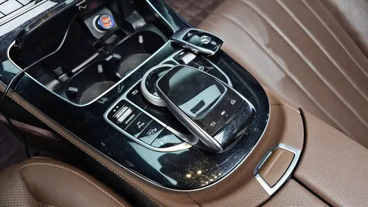 Mercedes-Benz E-Class W213 E300 4MATIC 2017 31