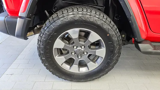Jeep (JL) 2.0 4 2021 5