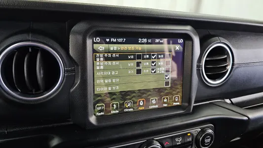 Jeep (JL) 2.0 4 2021 16