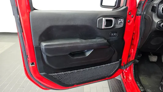 Jeep (JL) 2.0 4 2021 24