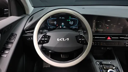 Kia 디 니로 2025 14