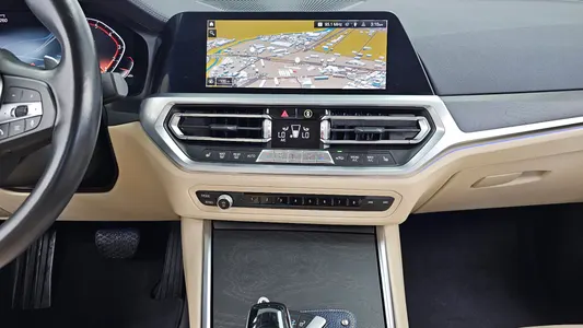 BMW 3 Series (G20) 330i xDrive 2019 14