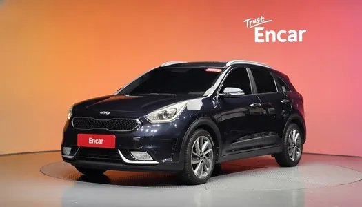 Kia Niro 2016 21