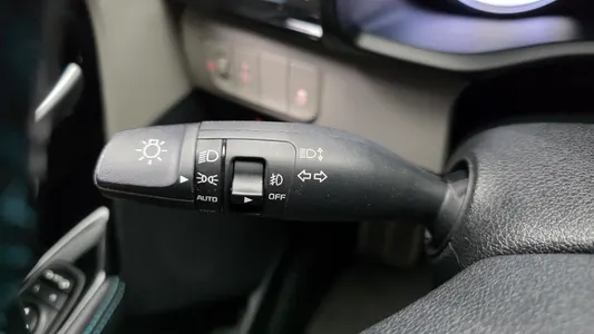 Kia Niro 2016 17