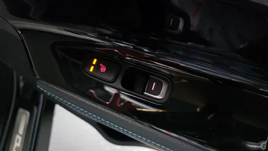Kia Niro 2016 18