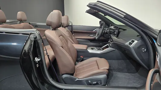 BMW 4 Series (G22) 420i M 2026 26