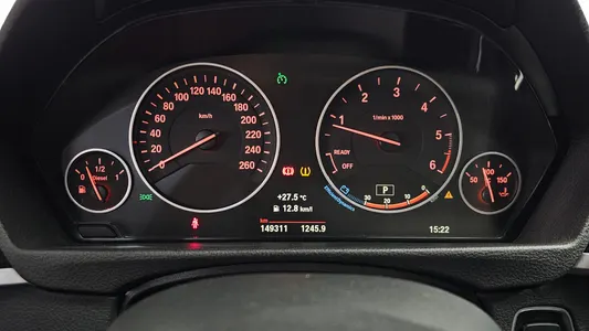 BMW 3 Series (F30) 320d xDrive 2015 8