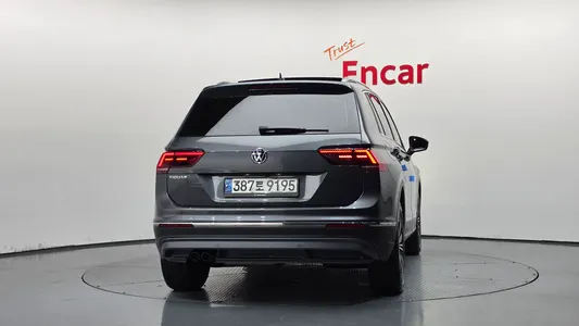 Volkswagen 2 2.0 TDI 2020 4