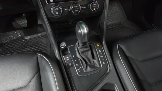 Volkswagen 2 2.0 TDI 2020 9