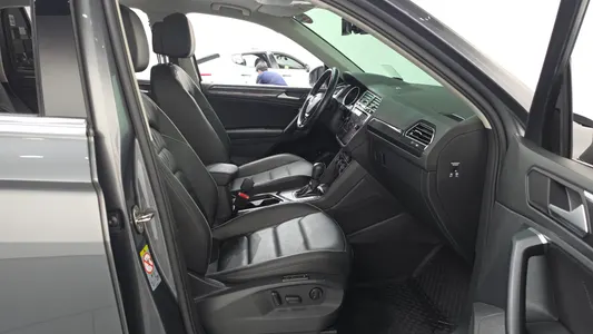 Volkswagen 2 2.0 TDI 2020 11
