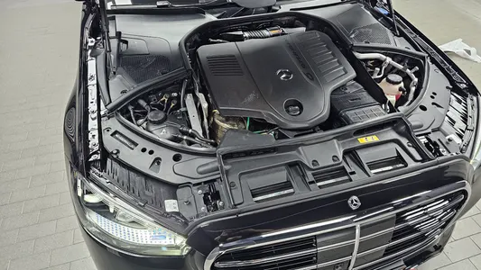 Mercedes-Benz S-Class W223 S500L 4MATIC 2025 6