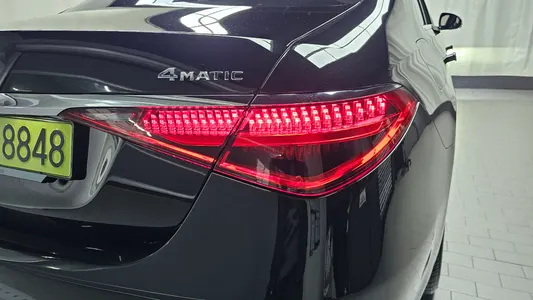 Mercedes-Benz S-Class W223 S500L 4MATIC 2025 23