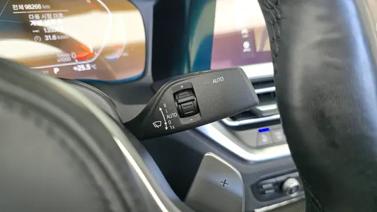 BMW 4 Series (G22) 420i M 2021 27