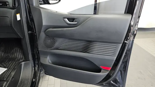 Hyundai Staria HEV 1.6 3 2024 29
