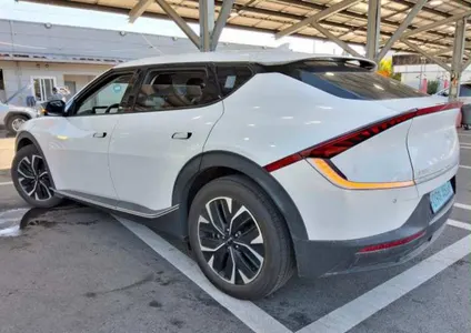Kia EV6 2022 8