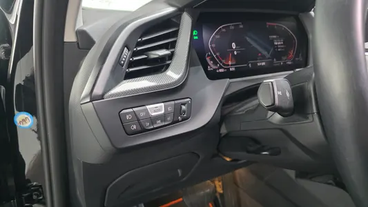 BMW 1 Series (F40) 118d 2020 17