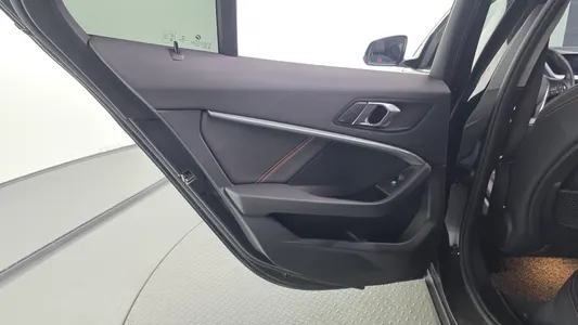BMW 1 Series (F40) 118d 2020 25