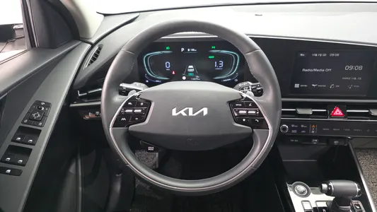Kia 디 니로 2022 13