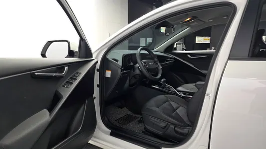 Kia 디 니로 2022 10