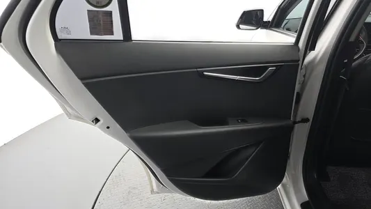 Kia 디 니로 2022 25