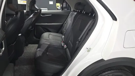 Kia 디 니로 2022 26