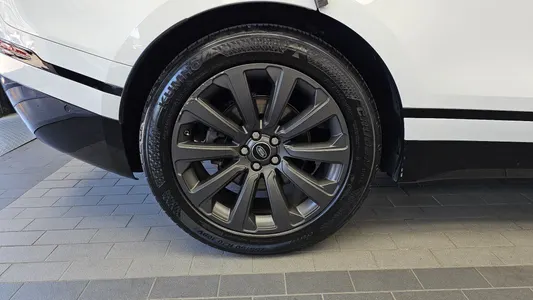 Land Rover 레인지로버 벨라 3.0 D300 R- SE 2019 5