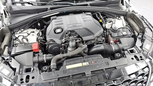 Land Rover 레인지로버 벨라 3.0 D300 R- SE 2019 6