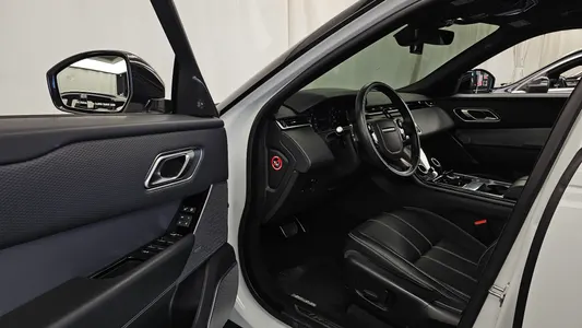Land Rover 레인지로버 벨라 3.0 D300 R- SE 2019 10