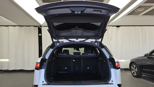 Land Rover 레인지로버 벨라 3.0 D300 R- SE 2019 20