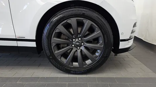 Land Rover 레인지로버 벨라 3.0 D300 R- SE 2019 21