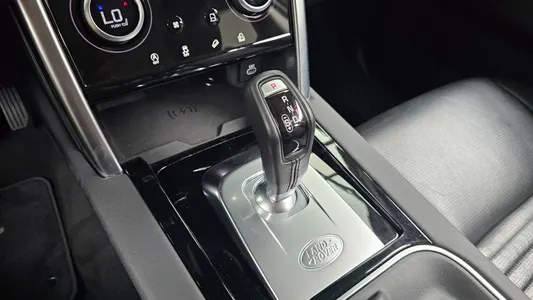 Land Rover 2 P250 S 2021 9