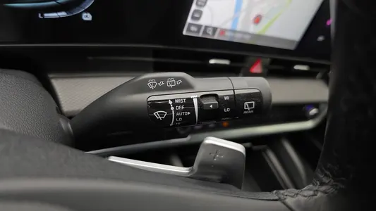 Kia 5 2WD 2024 18